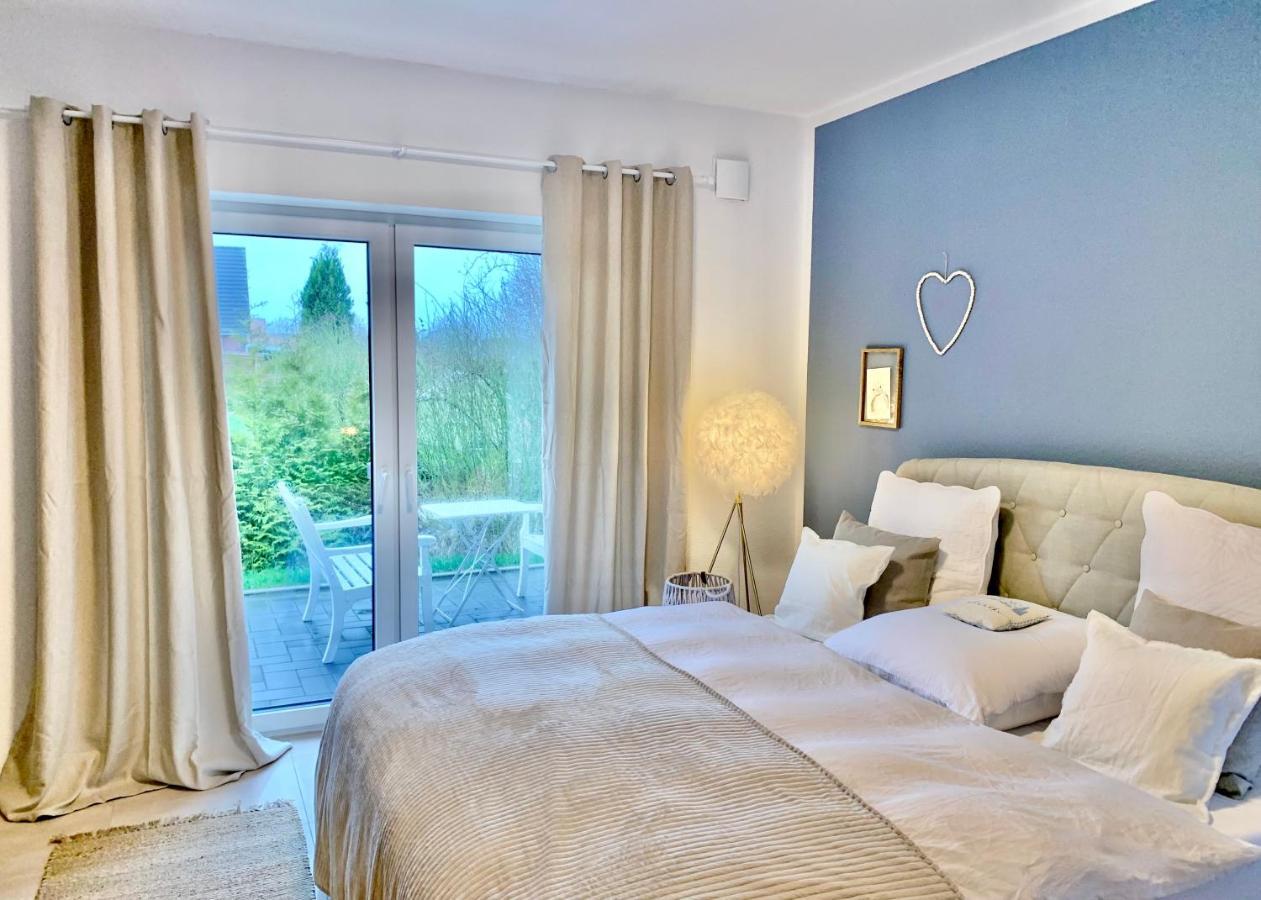 Freya Blue Ferienhaus Weener Exteriör bild